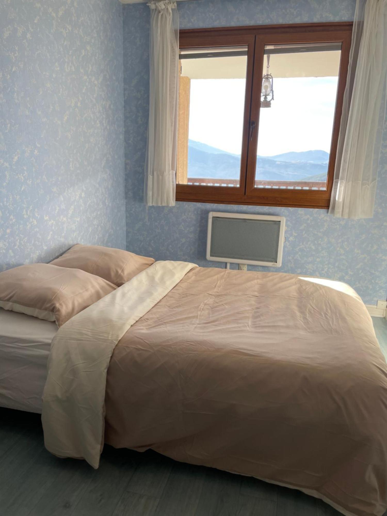 Appartement T3 Avec Vue Sur Le Lac ชอร์จส์ ภายนอก รูปภาพ