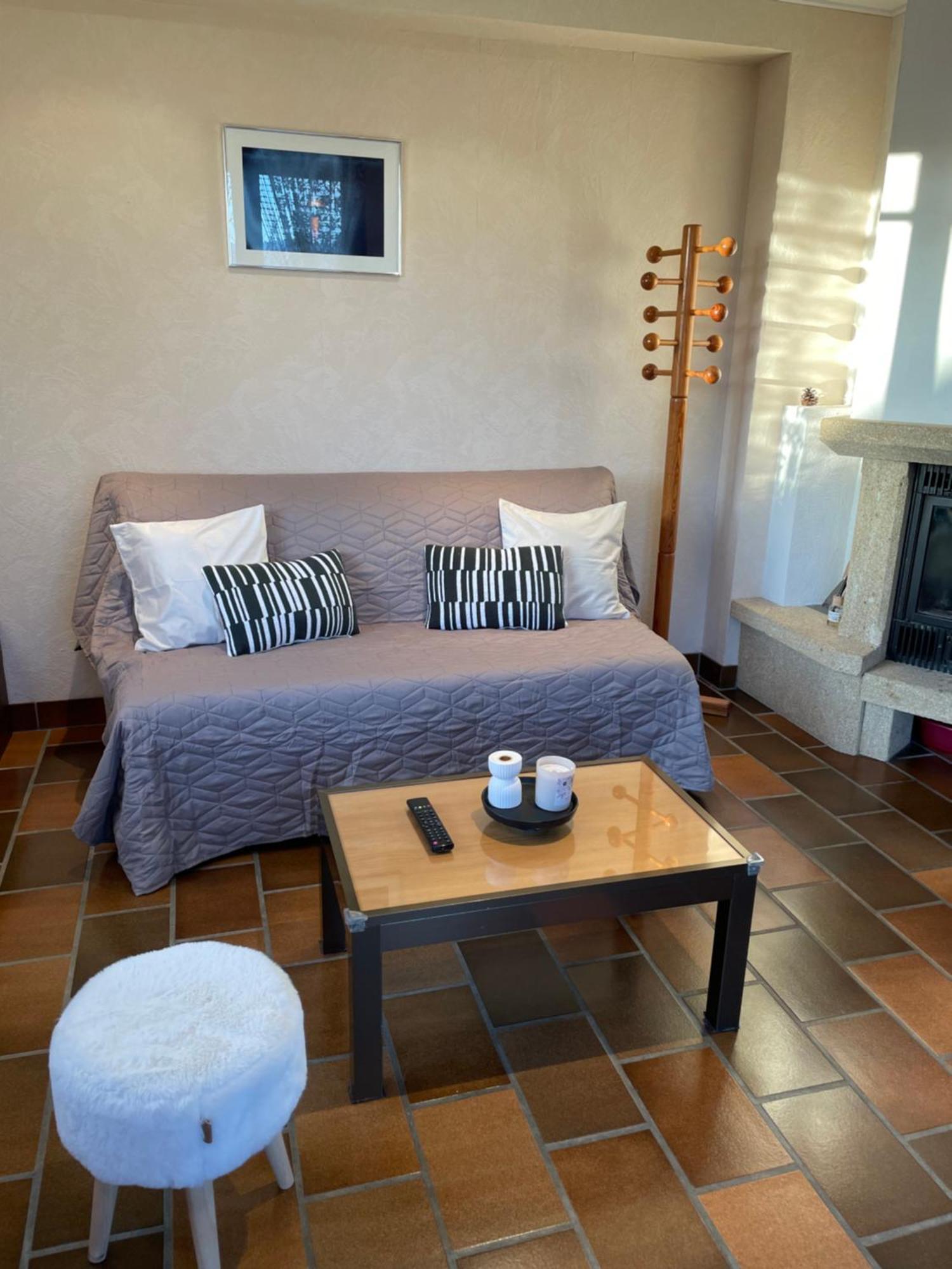 Appartement T3 Avec Vue Sur Le Lac ชอร์จส์ ภายนอก รูปภาพ